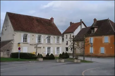 Notre balade du jour d&eacute;marre &agrave; Bellot. Village du 77, peupl&eacute; de 777 habitants, il se situe en r&eacute;gion ...