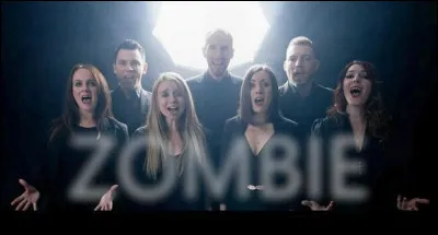 Quel groupe irlandais interpr&egrave;te la chanson Zombie ?
