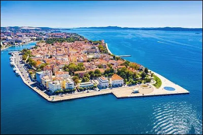 La ville de Zadar se situe en...