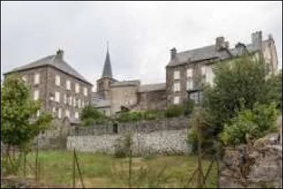Nord balade dominicale commence dans le sud du C&eacute;zallier, &agrave; Allanche. Village d'Auvergne-Rh&ocirc;ne-Alpes, dans l'arrondissement de Saint-Flour, il se situe dans le d&eacute;partement ...