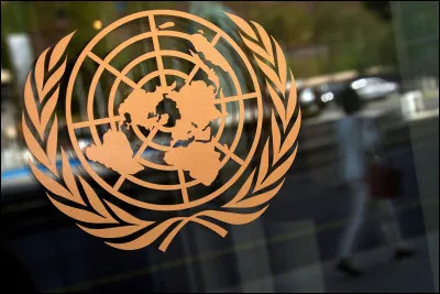 En quelle ann&eacute;e l'ONU a-t-elle &eacute;t&eacute; officiellement cr&eacute;&eacute;e ?