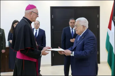 Quel statut particulier la Palestine et le Vatican poss&egrave;dent-ils &agrave; l'ONU ?
