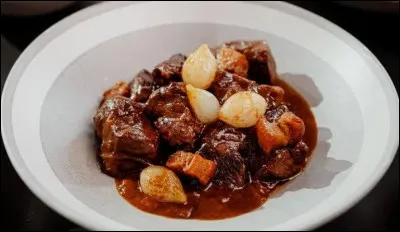 Dans quelle r&eacute;gion du nord de la France d&eacute;guste-t-on la &laquo;&nbsp;carbonnade flamande&nbsp;&raquo; ?