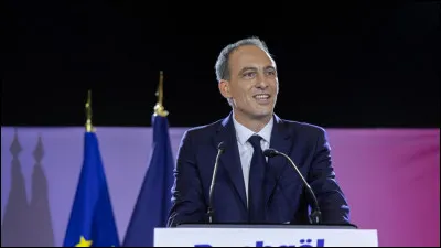 S'il est &eacute;lu Pr&eacute;sident de la R&eacute;publique fran&ccedil;aise, quel r&eacute;seau social, Rapha&euml;l Glucksmann souhaite-t-il bannir ?
