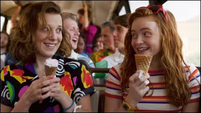 Lorsque Max et Eleven font les boutiques, quelle chanson est mise en fond ?