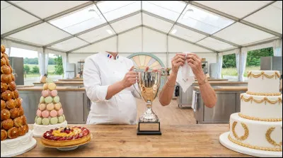 Quel est le grand prix offert au vainqueur de la saison ?