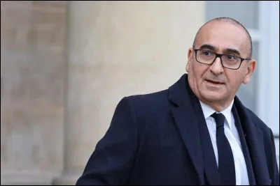 Qui est le pr&eacute;d&eacute;cesseur de Laurent Nu&ntilde;ez, &agrave; la t&ecirc;te de ce minist&egrave;re ?