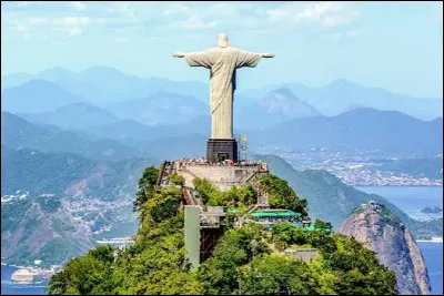 Le Christ R&eacute;dempteur se situe au&hellip;