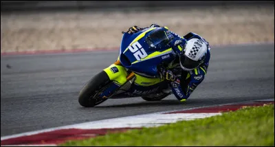 La cat&eacute;gorie Moto2 a remplac&eacute; la cat&eacute;gorie 250 cm&sup3; en 2010.