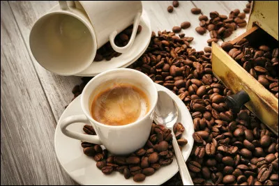Quel pays est le plus grand producteur mondial de caf&eacute; ?