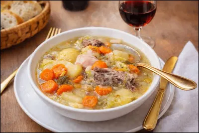 Que faut-il ajouter &agrave; "Gar" pour obtenir le nom d'une soupe au chou de la cuisine du sud-ouest de la France ?