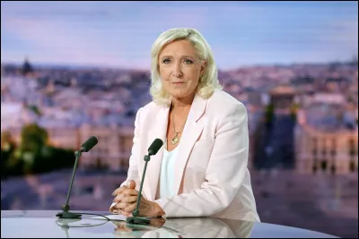 Selon les intentions de vote des sondages pour l'&eacute;lection pr&eacute;sidentielle de 2027, chez quelle profession, Marine Le Pen est-elle la plus vot&eacute;e ?