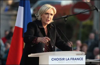 Selon les intentions de vote des sondages pour l'&eacute;lection pr&eacute;sidentielle de 2027, de quel sexe sont les personnes qui votent le plus pour Marine Le Pen ?
