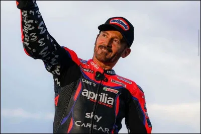 Max Biaggi a remport&eacute; quatre titres mondiaux cons&eacute;cutifs en 250 cm&sup3; entre 1994 et 1997.