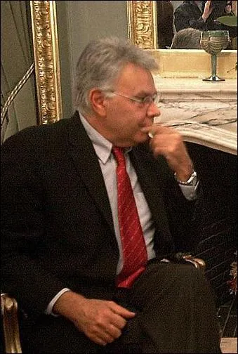 Qui a t  la tte du gouvernement espagnol de 1982  1996 ?