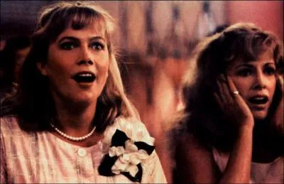 Qu'a fait 'Peggy Sue' selon le titre d'un film de Coppola en 1986 ?