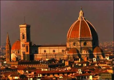 Capitale de la rgion de Toscane, berceau de la Renaissance italienne. Quelle et cette ville ?