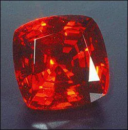 Quel est nom de cette pierre ?