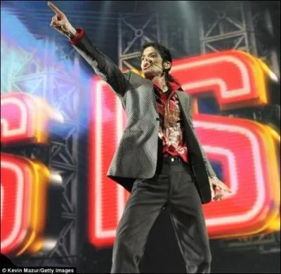 Comment s'appelle ce film qui rend hommage  cette star dcde l'anne dernire ?