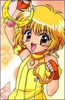 Qui est cette fille jaune ?