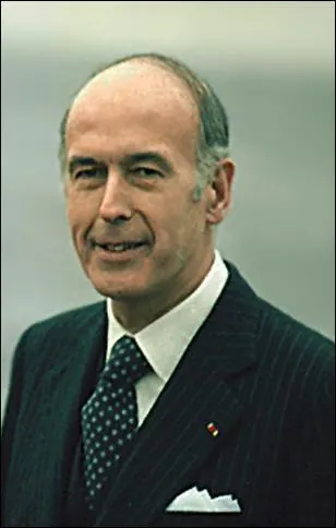 Quel est cet ancien Prsident de la Rpublique qui savait jouer de l'accordon ?