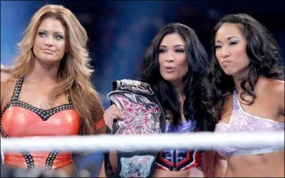 Au retour de Melina melina a attaquer ?