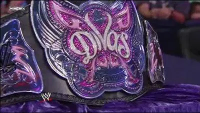 Qui a tait la premire championne des divas ?