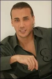 Qui est ce chanteur ?