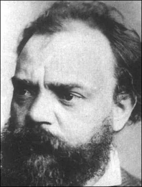 Clbre pour sa 'Symphonie du Nouveau Monde', l'un de ses trios est aussi trs connu : le trio 'Dumky' Qui est-il ?