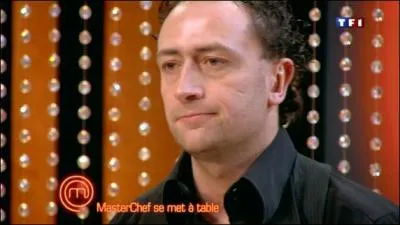 Comment s'appelle ce candidat ?