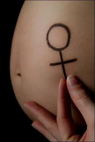 A combien de semaines le Parlement europen propose-t-il de passer le cong maternit ?