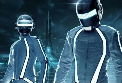 Quand sortira l'album de TRON ?
