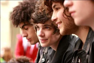 Pour Lola, son histoire d'amour est fini avec :