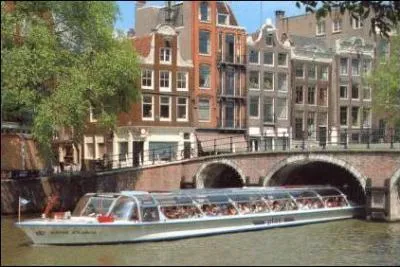 Quelle est la capitale des Pays-Bas ?