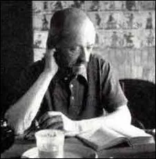 Quel est ce compositeur franais, qui fut d'abord navigateur ?