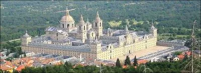 Depuis quand le monastre de l ' Escorial est-il class monument historique par l' Unesco ?