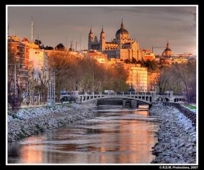 Quelle rivire passe  Madrid ?
