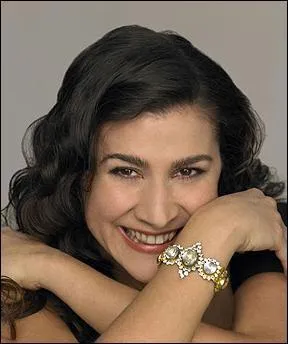 Mezzo-soprano italienne n�e � Rome en 1966. Tr�s connue, notamment, pour ses interpr�tations de musique baroque. Qui est-ce ?
