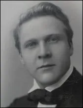 Chanteur d'op�ra, russe tr�s connu. Son pr�nom est F�dor. Qui est-ce ?