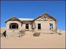 Kalmanskop est une ville fantme d'Afrique, qui connut sa prosprit grce  l'exploitation des diamants. C'est une ville :