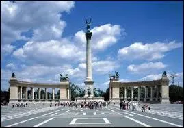 Dans quel pays se trouve ce monument ?