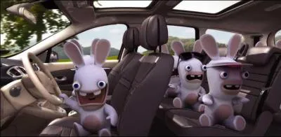 Quelle marque de voiture met en action 4 lapins crtins dans sa pub ?