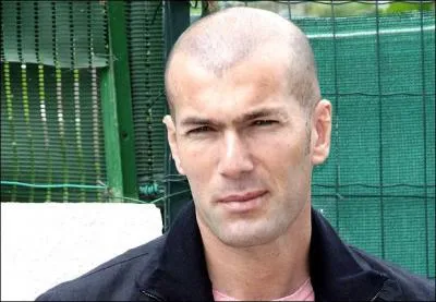 Avec quel quipe Ce footballeur a-t-il disput sa 1re finale europenne ?