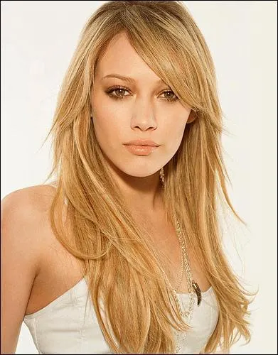 Dans quelle srie jouait Hilary Duff ?