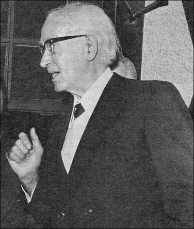 Aprs la mort de son crateur, plusieurs dessinateurs ont poursuivi son oeuvre; le plus clbre est :