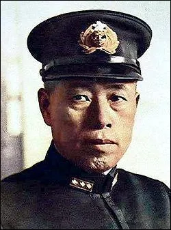 Quel est le nom de cet amiral qui commandait les forces navales japonaises pendant la seconde guerre mondiale ?