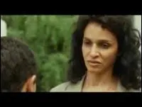 Comment s'appelle -t-elle ?