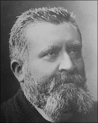 Homme politique franais assassin en 1914 par Raoul Villain. C'tait un orateur et parlementaire socialiste. Il s'est notamment illustr par son pacifisme. Qui est-ce ?