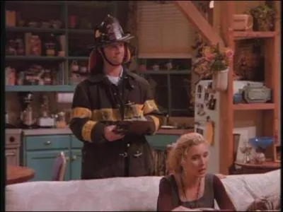 Pompier qui invite les filles dans Friends, il a t le hros des '4400'. Comment s'appelle-t-il ?