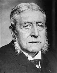 Edgar Demange (1841-1925) fut l'avocat de :